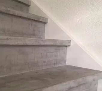 Give your stairs a concrete look in 3 nice ways
